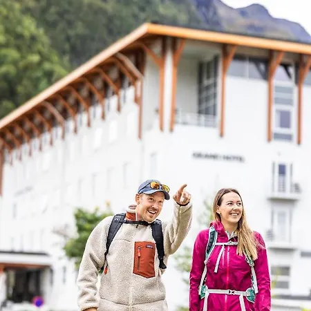 Grand - By Classic Norway Hotel