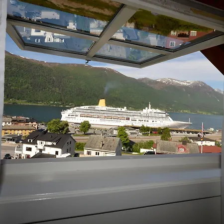 Hotel Grand - By Classic Norway Åndalsnes