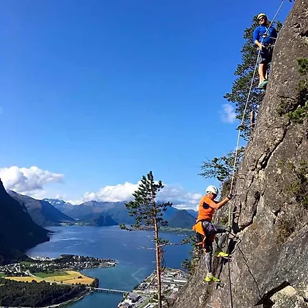 Grand - By Classic Norway 4* Åndalsnes