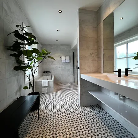 Hotel Grand - By Classic Norway
